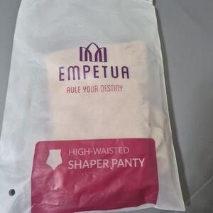 Empetua High-Waisted Shaper Panty - Cream